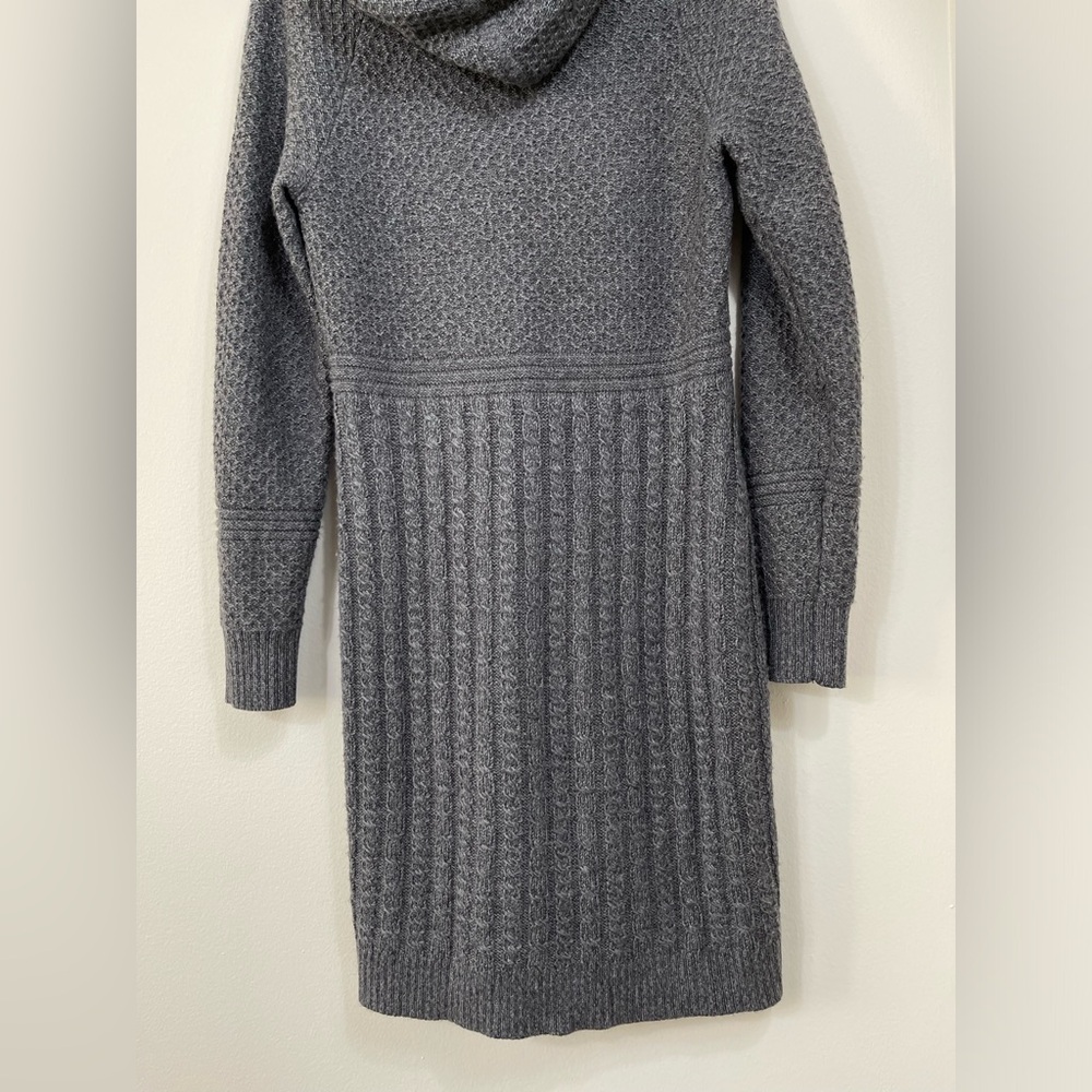 Athleta BOREALIS HOODIE SWEATER DRESS Gray Knit Dress Merino Wool Cozy Size M - Picture 14 of 16